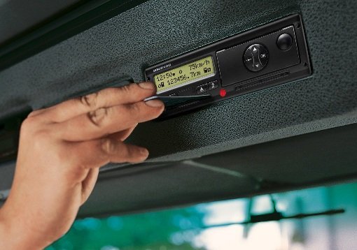 f904bb26-1f97-4425-9332-3ff055f40846?ser