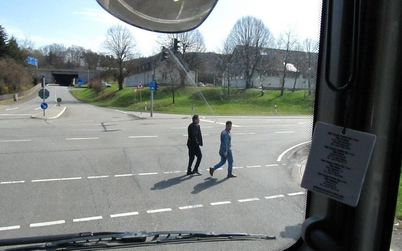 3d0b43c9-25bc-4394-aee7-545fe2d7ac07?server=place3