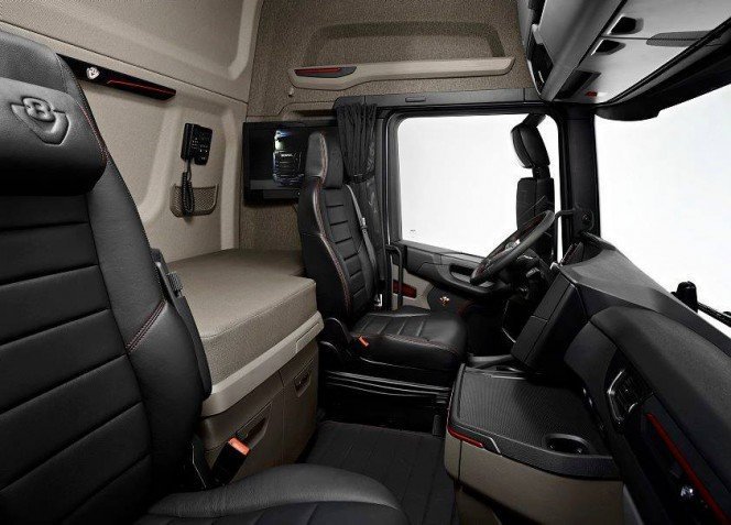 c5207e29-312e-43e1-8109-1b7905cb64cb?server=place1