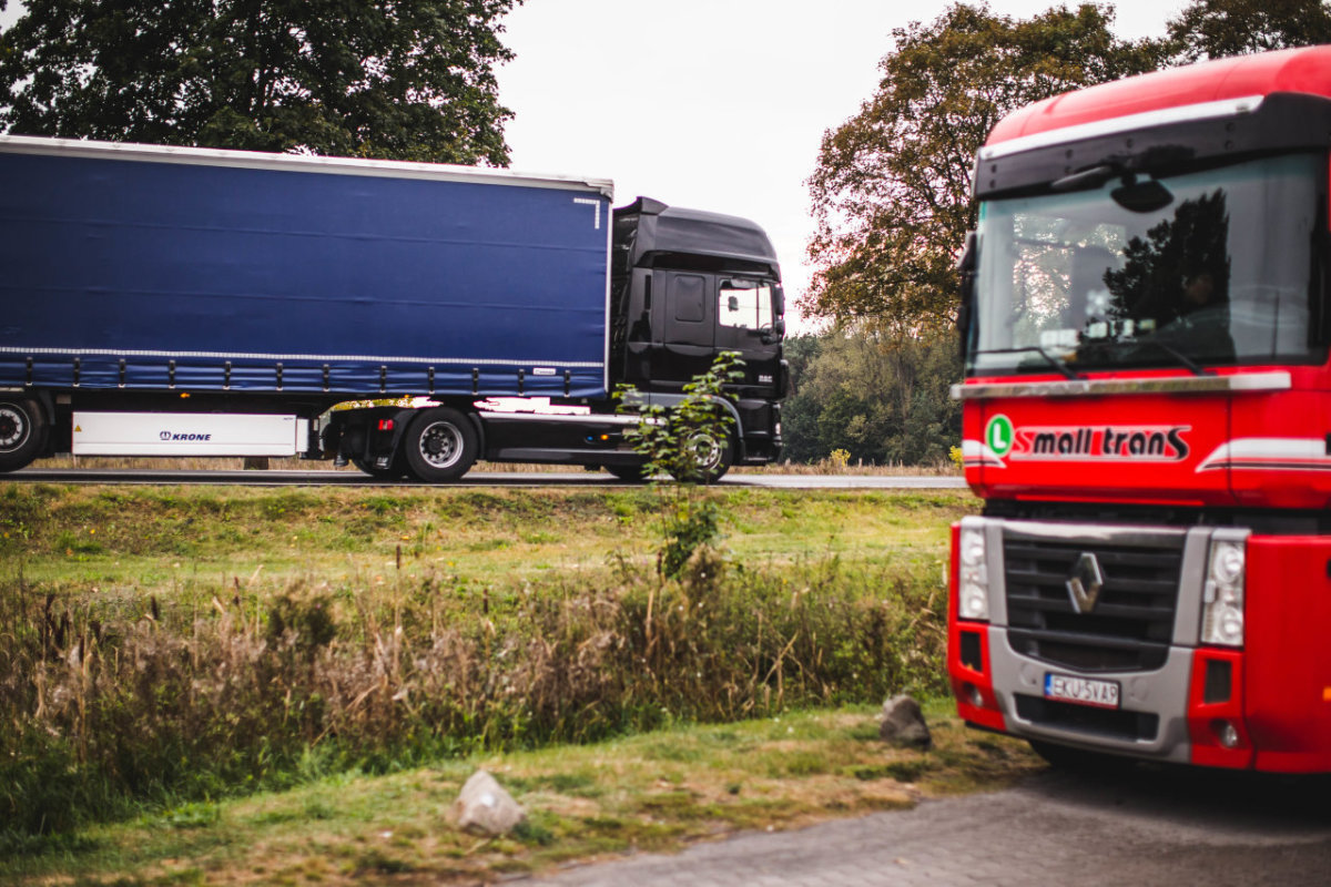 4634fc4e-854d-4b48-a497-c4ea1cccc18b?server=place1